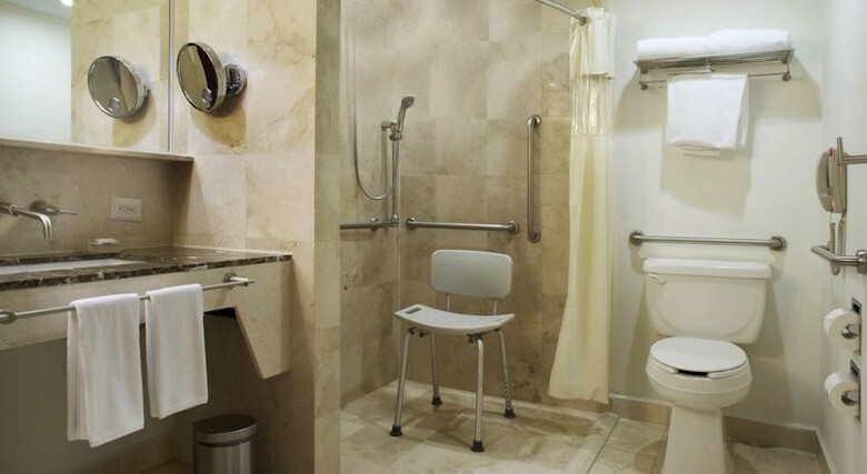 Hotel Doubletree By Hilton Mexico City Santa Fe