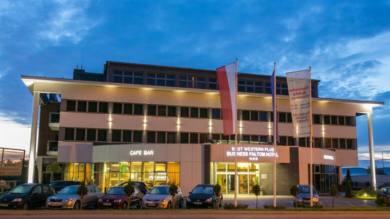 Best Western Plus Business Faltom Hotel