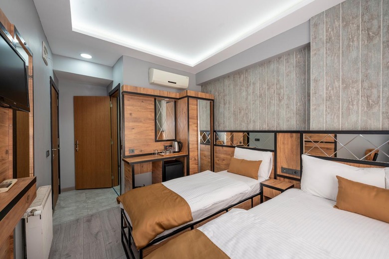 Vizyon City Hotel