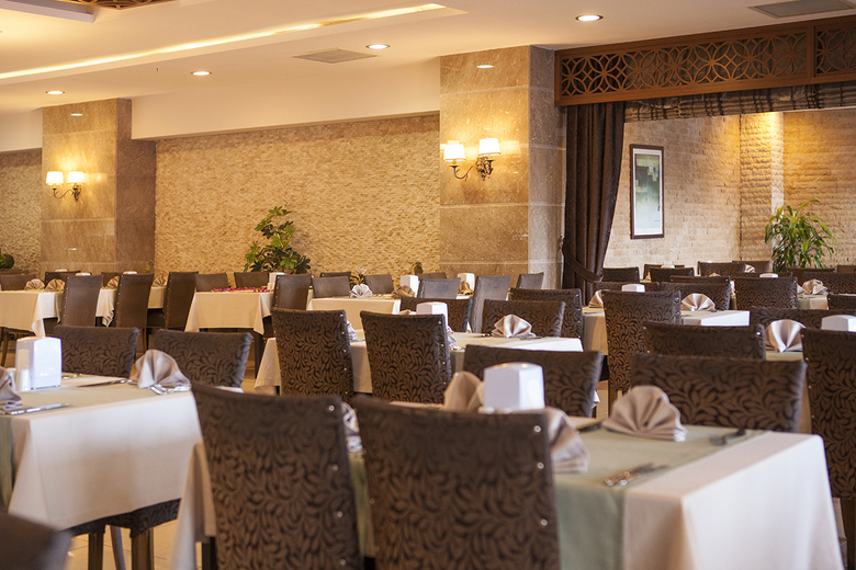 Diamond Beach Hotel