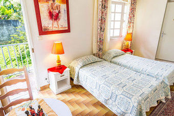 Bed & Breakfast Les Chambres D'hotes De La Villa Cayol
