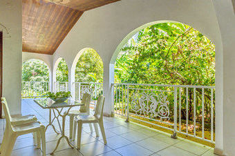 Bed & Breakfast Les Chambres D'hotes De La Villa Cayol