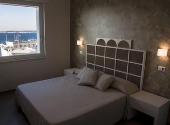 B&B Ghal�