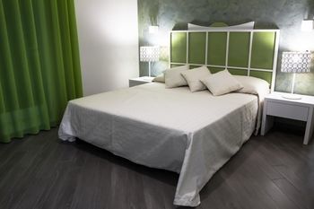 B&B Ghal�