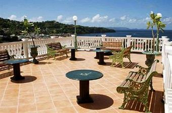 Hotel Grenadine House