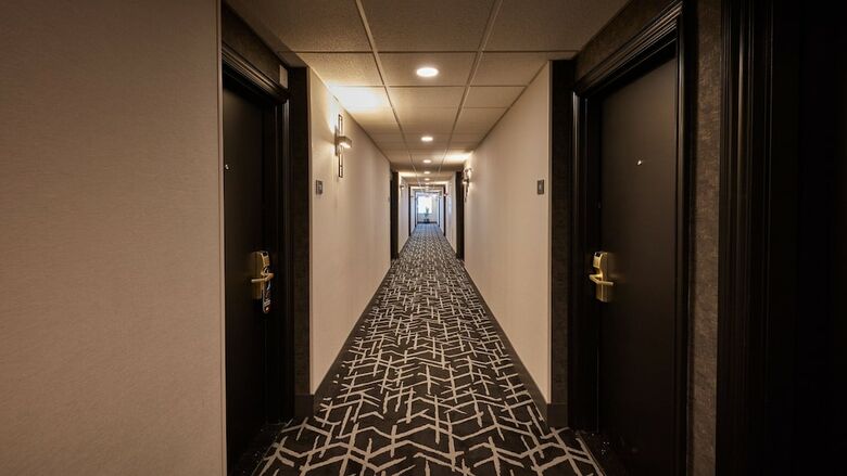 Stay Inn Hotel