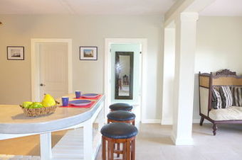 Two Sandals By The Sea Inn - B&B