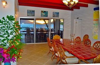 Fort Recovery Beachfront Villa & Suites Hotel