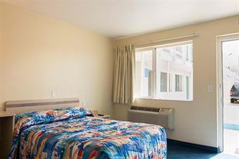 Hotel Motel 6 Reno - Virginia Plumb
