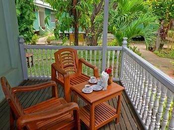 Kyaw Hotel