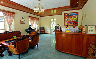 Kyaw Hotel