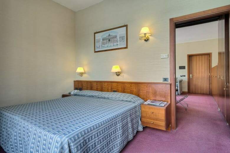 Petra Hotel & Residence