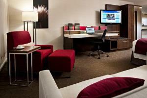 Hotel Delta Calgary South