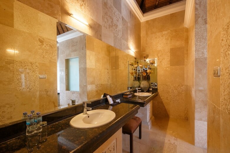 Hotel Dreamland Luxury Villas And S