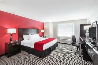 Hotel Sleep Inn & Suites Airport