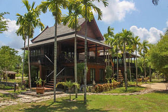Hotel Thailife Homestay Resort & Spa