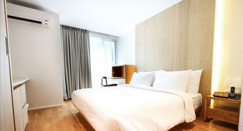 Aparthotel Balcony Seaside Serviced Apartments