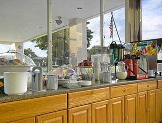 Hotel Days Inn