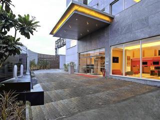 Hotel Ibis Chennai Sipcot
