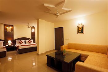 Hotel The Atrium