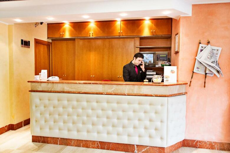 Hotel President
