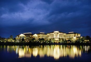 Landison Hotel Xinchang