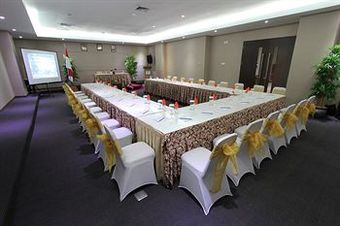 Maqna Hotel