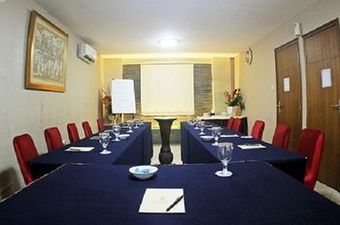 Apartamento Grand Ussu Hotel & Convention