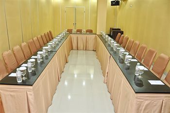 Hotel Sofyaninn Rangkayo Basa
