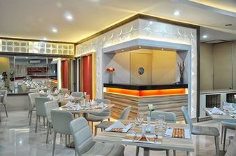 Hotel Sofyaninn Rangkayo Basa