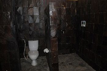 Apartamento Suarti Resort, Villas & Gallery