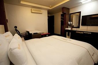 Rexhotel