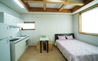 Bed & Breakfast Gambi Namu Pension