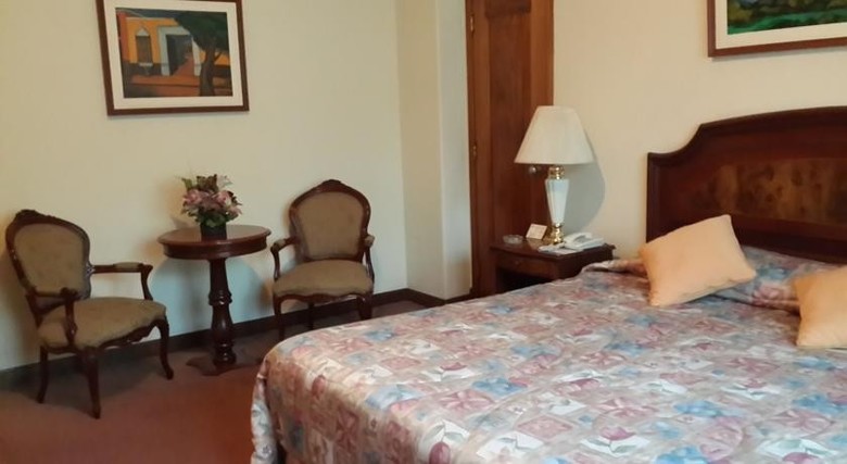 Hotel Maury
