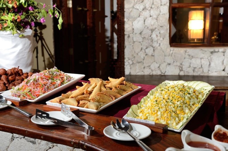 Azanzi Beach Hotel
