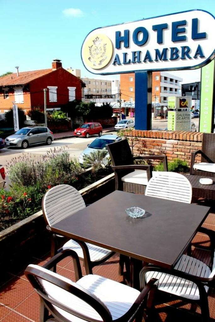 Hotel Alhambra