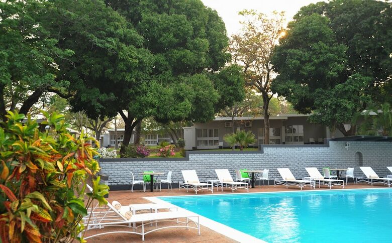 Hotel Cresta Sprayview