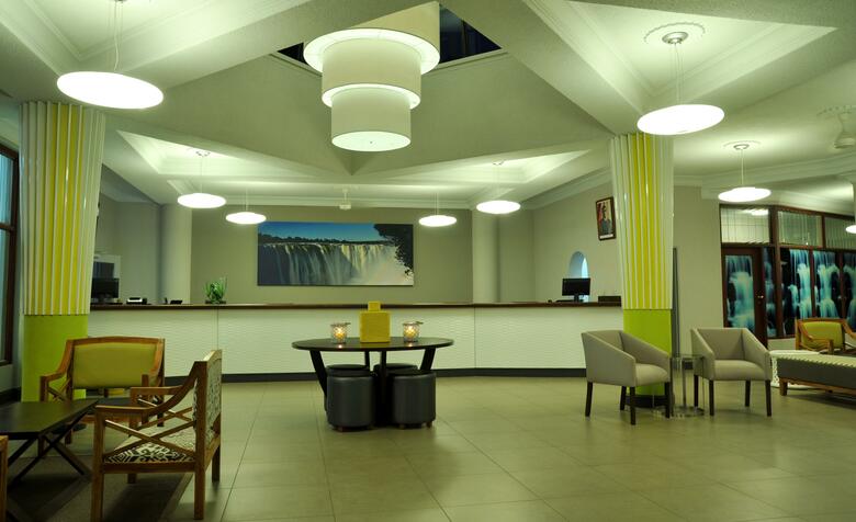 Hotel Cresta Sprayview