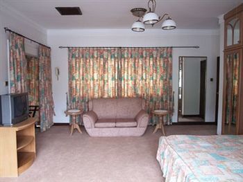 Hotel Villa Victoria Executive Guest Lodge