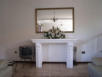Hotel Villa Victoria Executive Guest Lodge