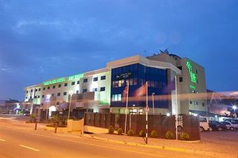Oak Plaza East Airport Hotel