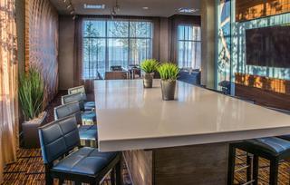 Hotel Courtyard By Marriott Winnipeg Airport