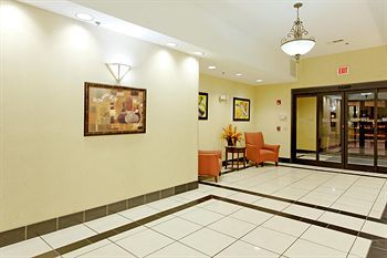Holiday Inn Express Hotel & Suites Sylacauga