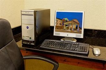 Holiday Inn Express Hotel & Suites Sylacauga