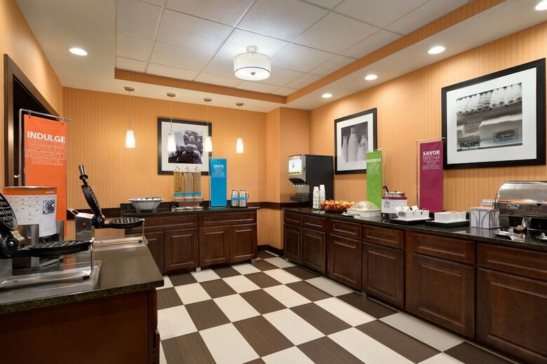 Hotel Hampton Inn & Suites Birmingham Airport Area