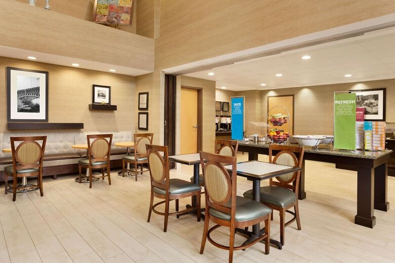 Hotel Hampton Inn & Suites Birmingham Airport Area