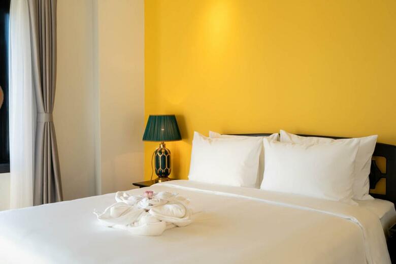 Hotel Lotus
