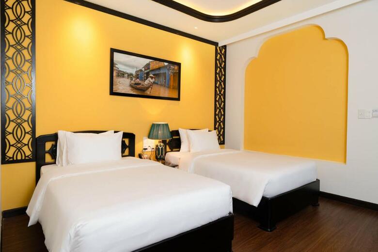 Hotel Lotus