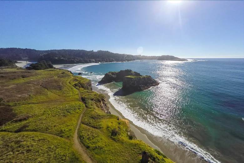 The Mendocino Hotel And Garden Suites
