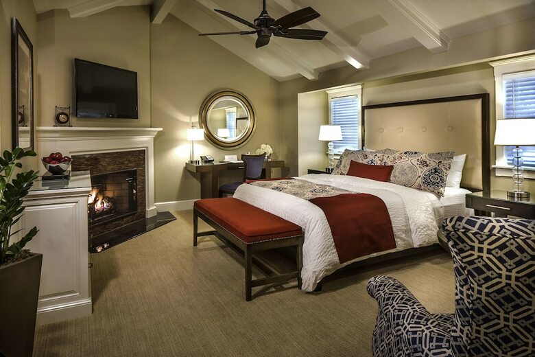 Hostal Fess Parker Wine Country Inn